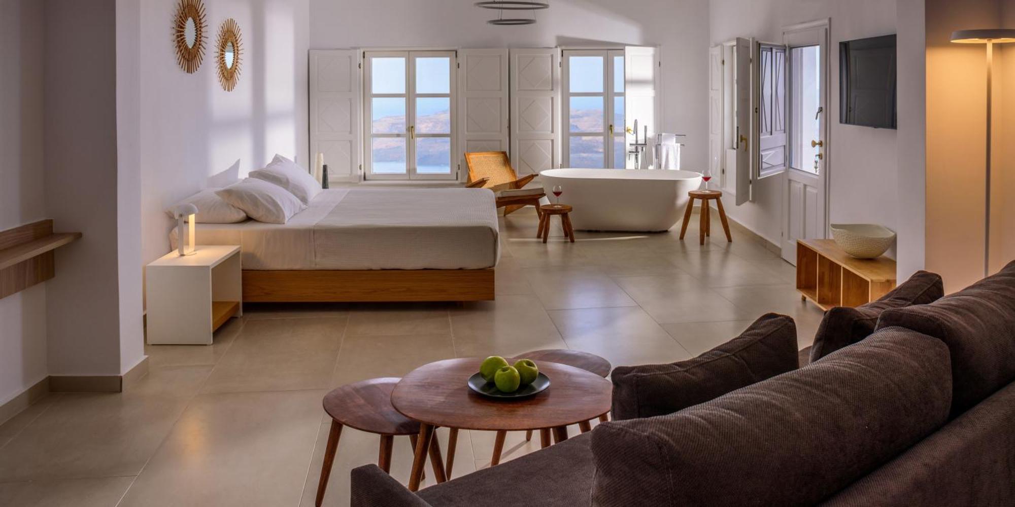 Anemos Family Suites ฟิรา ภายนอก รูปภาพ