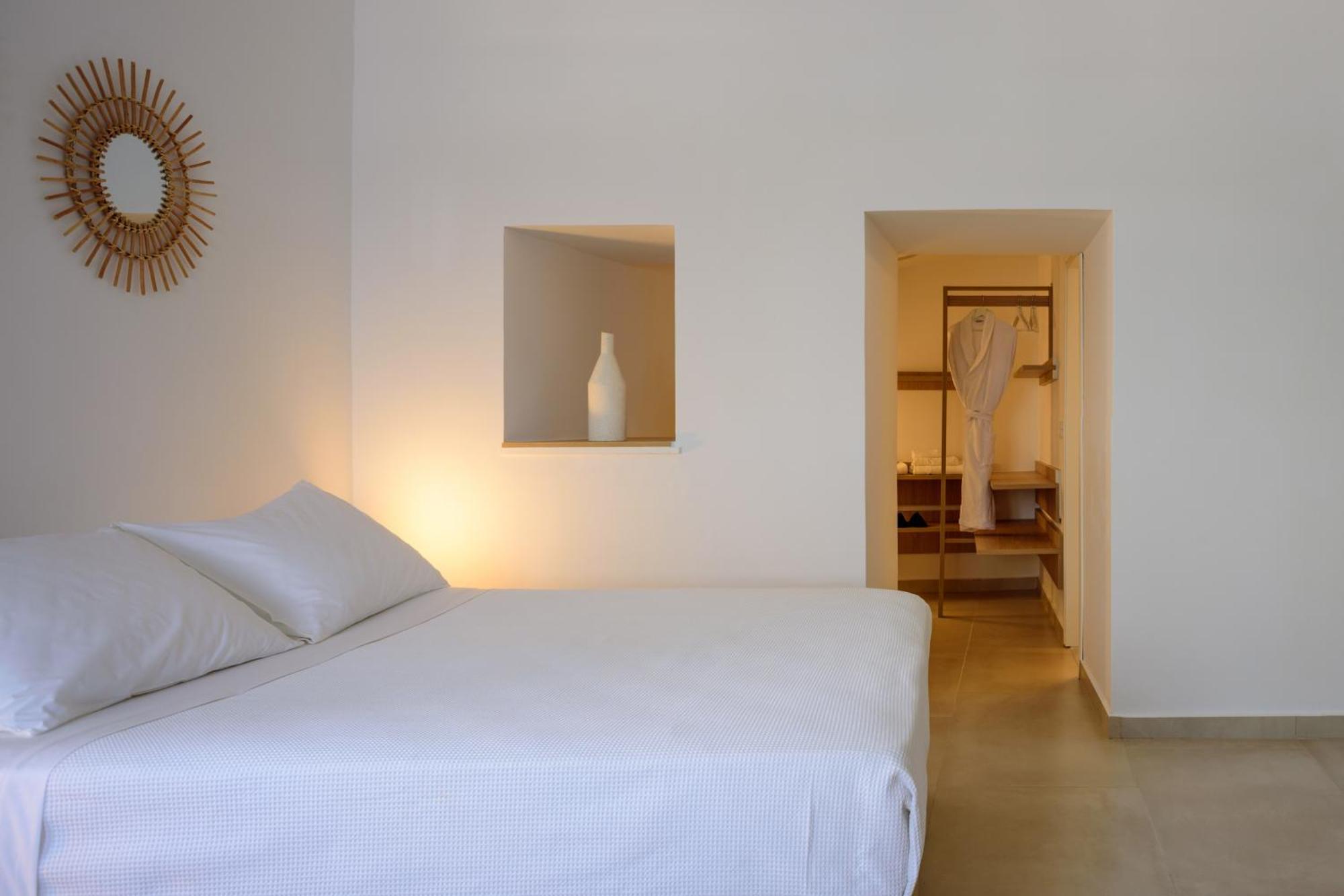 Anemos Family Suites ฟิรา ภายนอก รูปภาพ